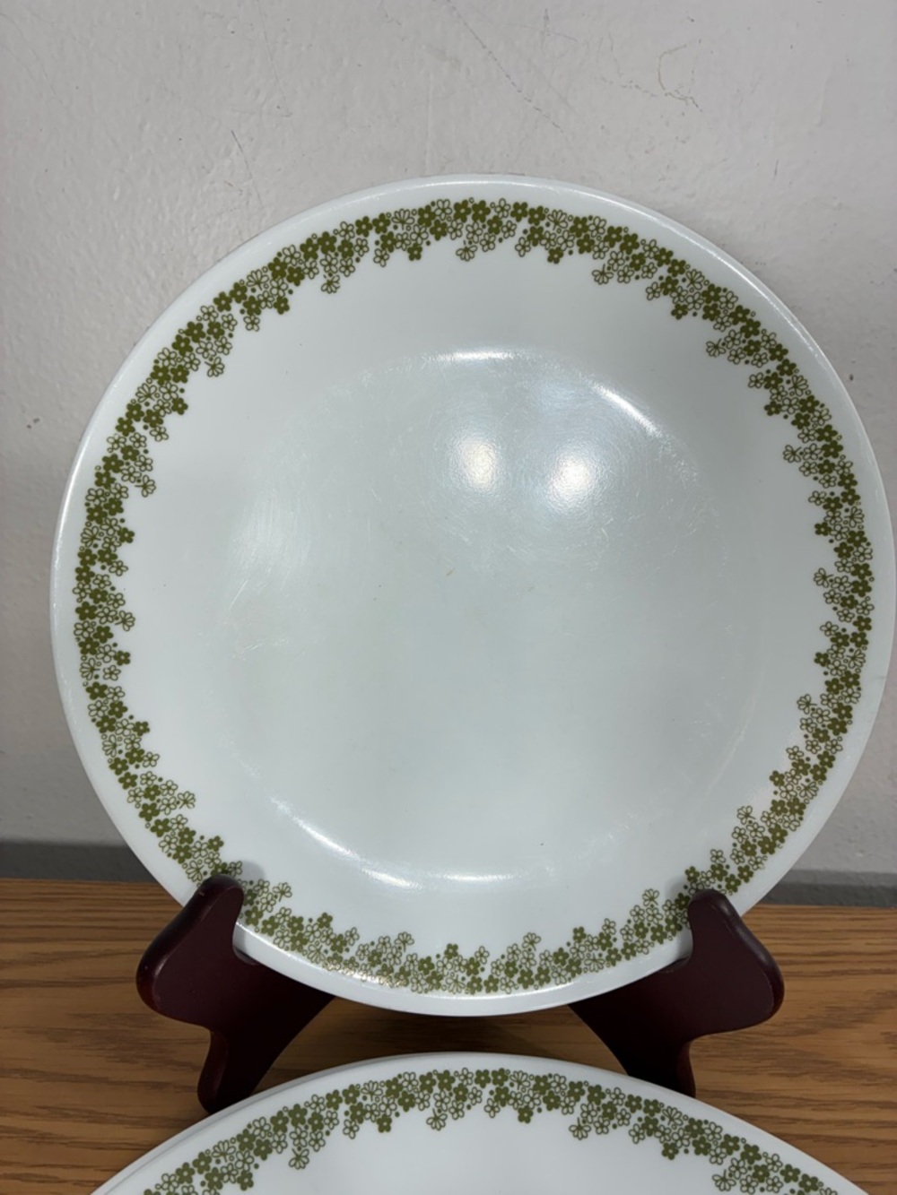 Vintage Set of 4 Corelle Spring Blossom 10.25" Dinner Plates White/Green - Picture 2 of 5